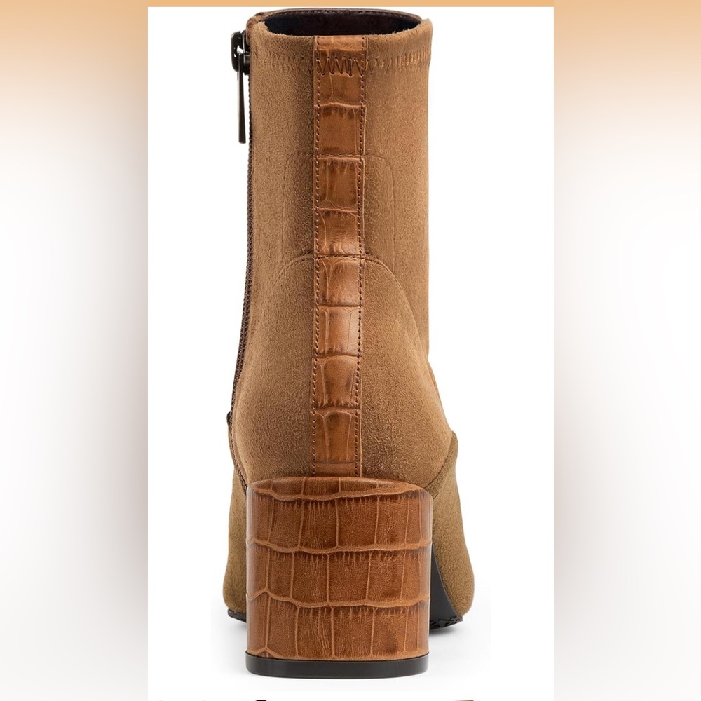 NIB Donald Pliner GAIGE Heeled Ankle Booties in Saddle - Picture 3 of 13